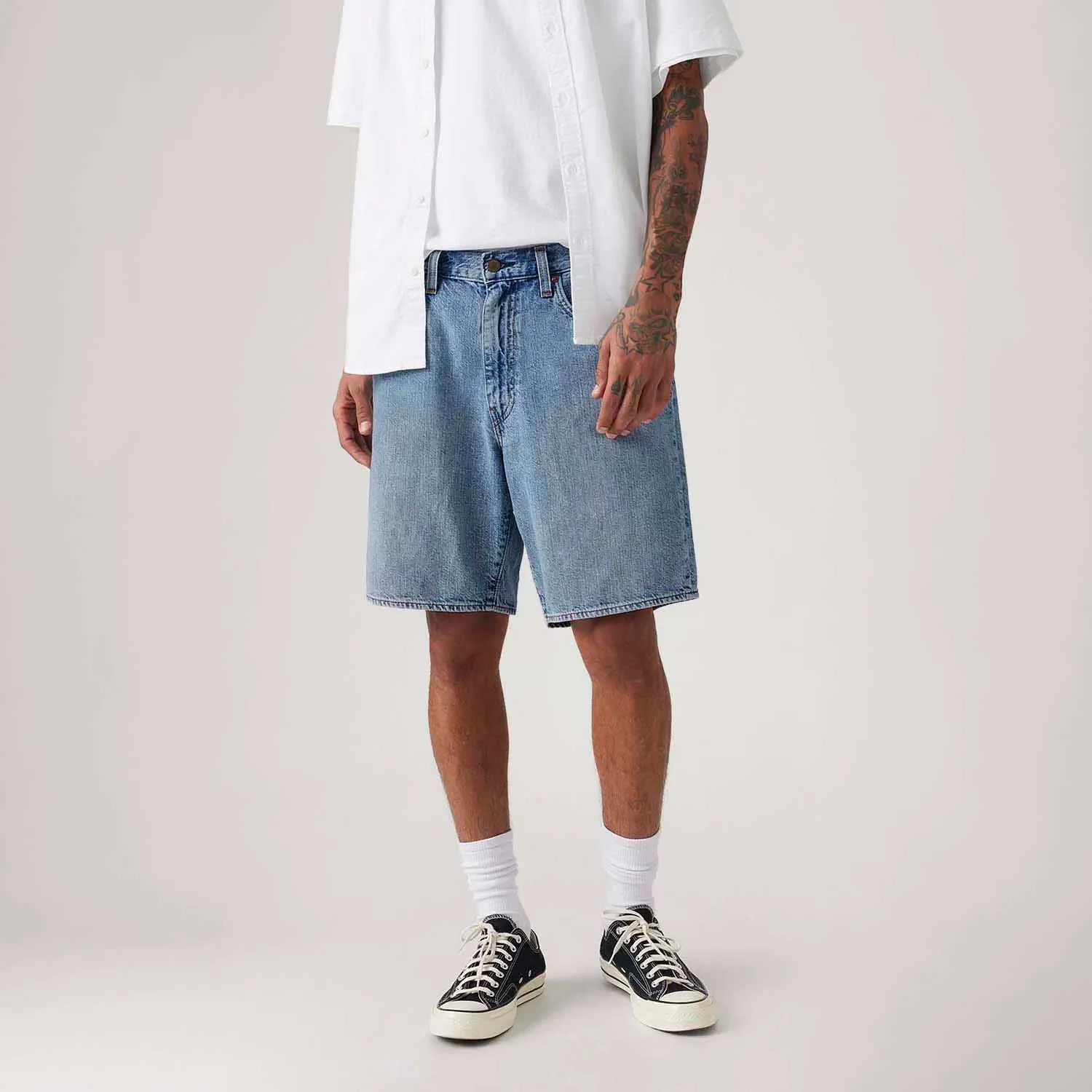Bermuda Jeans Levi's® 468® Loose Lavagem Média