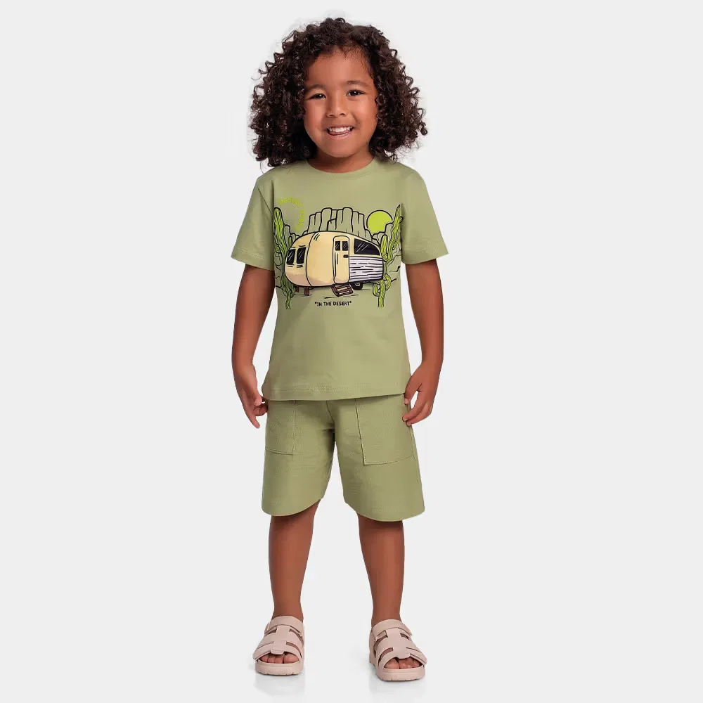 Conjunto camiseta desert com aplique em feltro sublimado e bermuda em moletinho — imagem 1