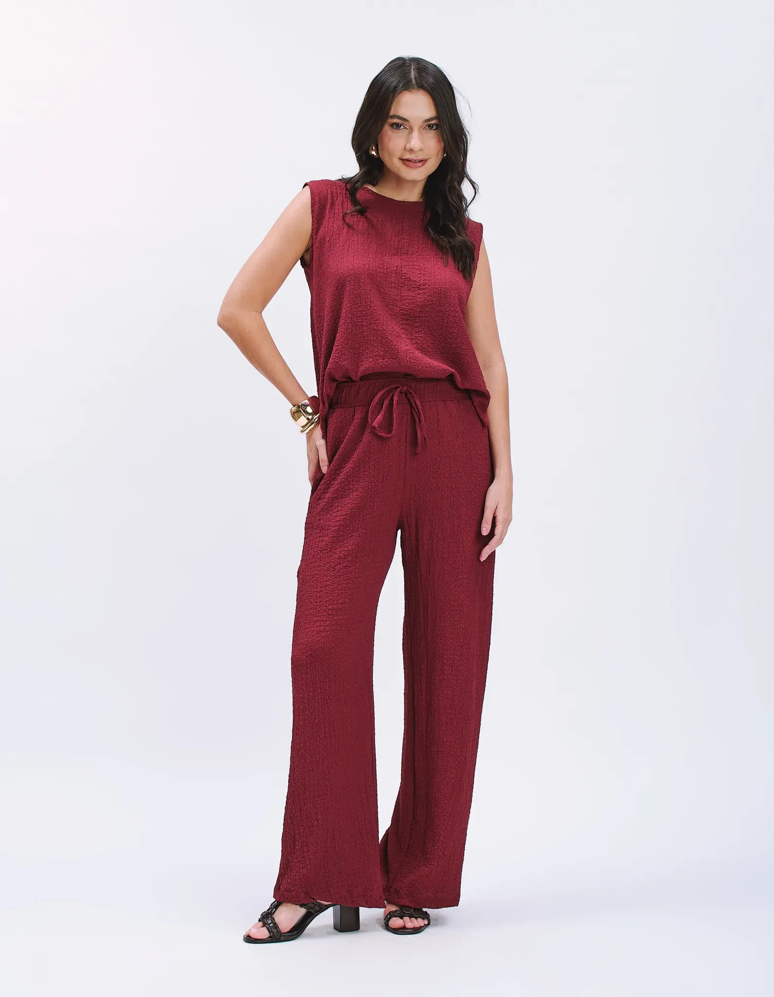Calça Pantalona Texturizada - Vinho — imagem 1