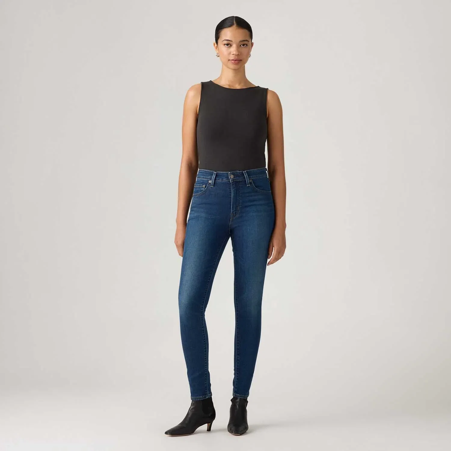 Calça Jeans Levi's® 721® High Rise Skinny Lavagem Média — imagem 1