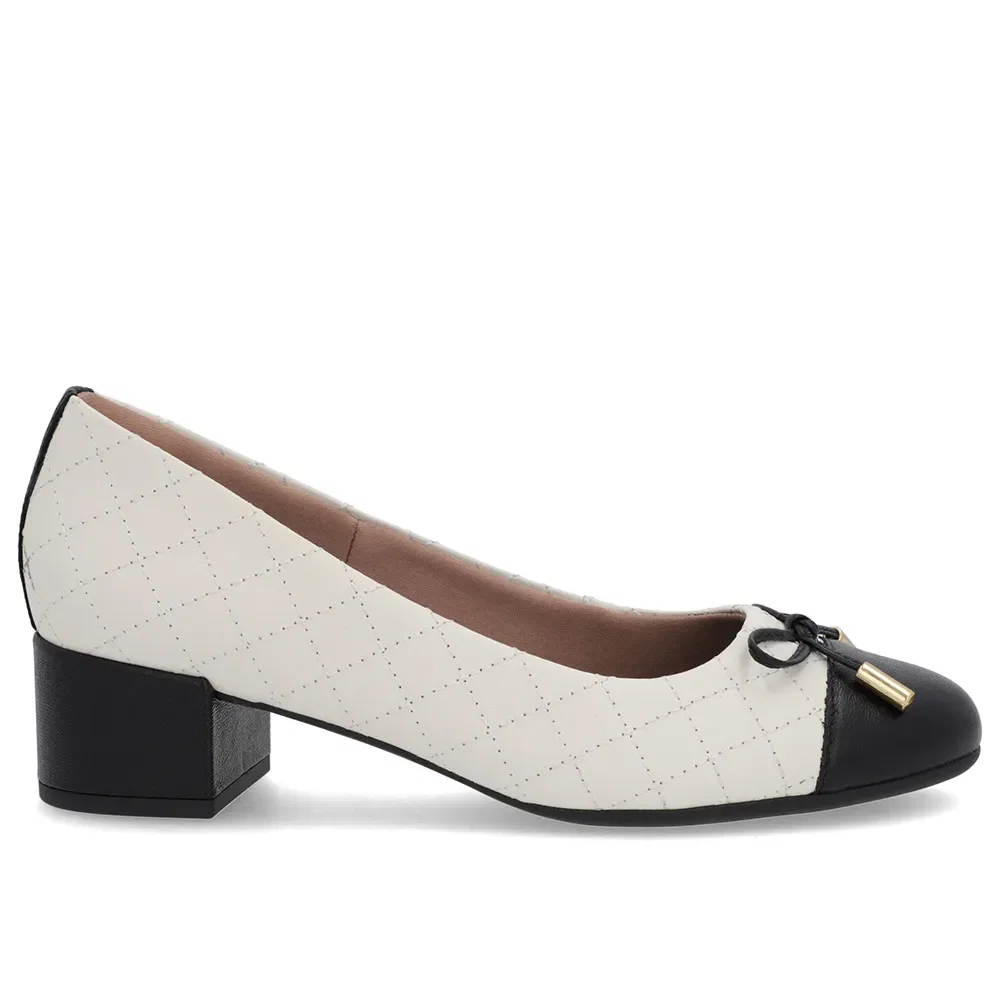 Scarpin Branco Marfim Couro Matelassê