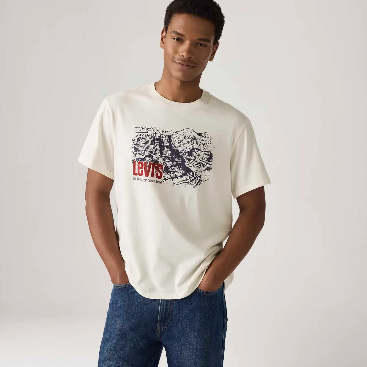 Camiseta Levi's® Relaxed Off White — imagem 1