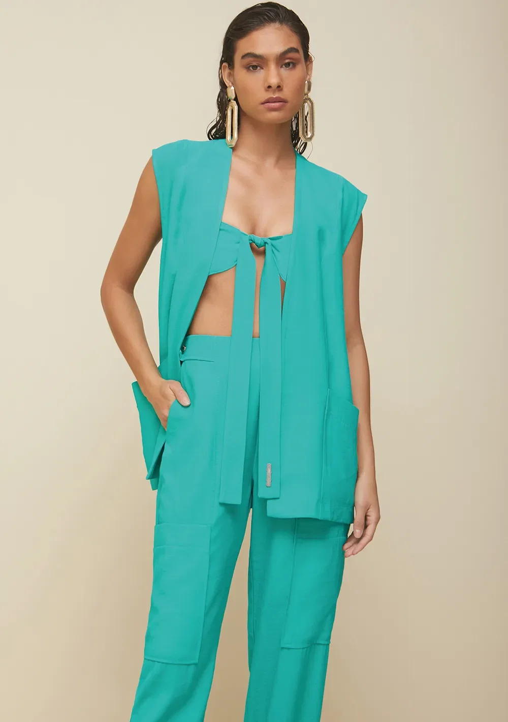Kimono Morena Rosa Alongado Com Faixa Verde — imagem 1