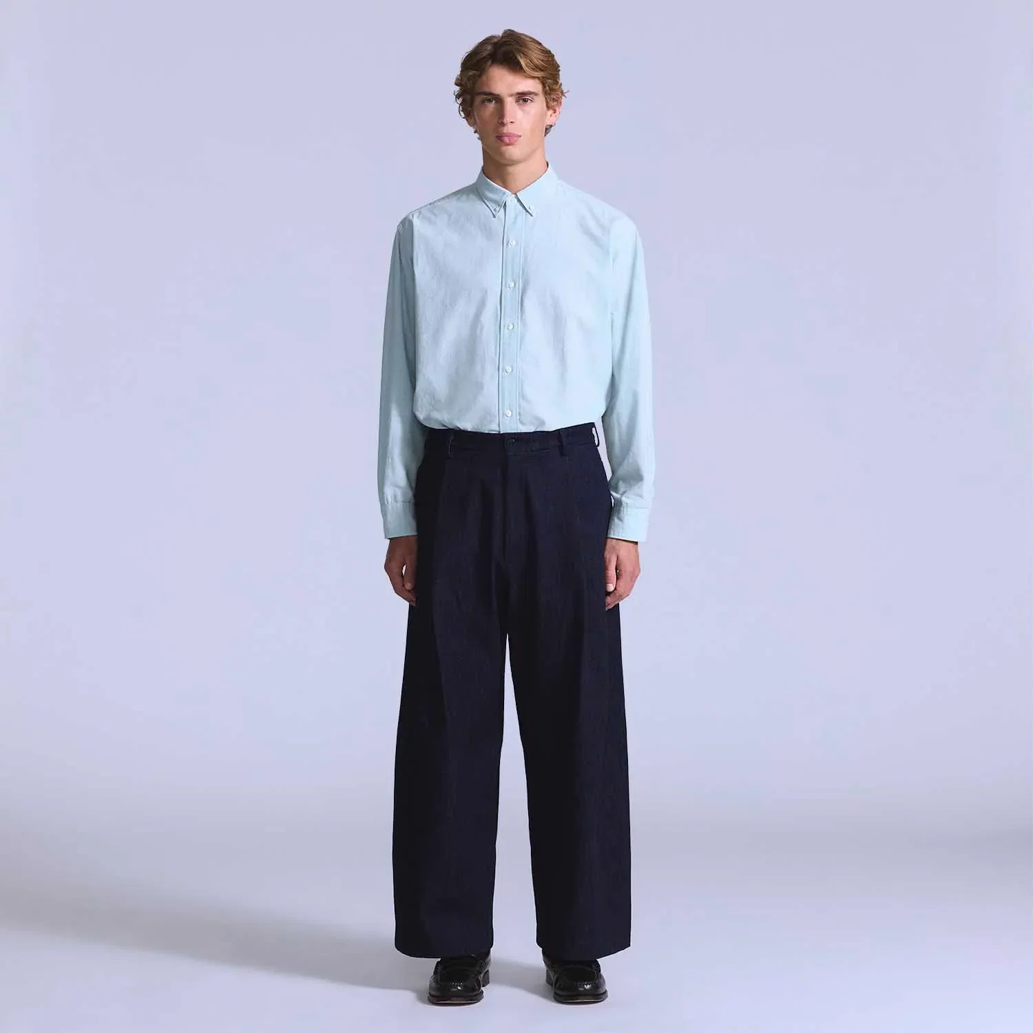 Calça Jeans Levi's® Blue Tab Pleated Trouser Lavagem Média — imagem 1