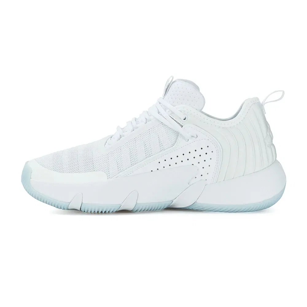 Tênis adidas Trae Unlimited