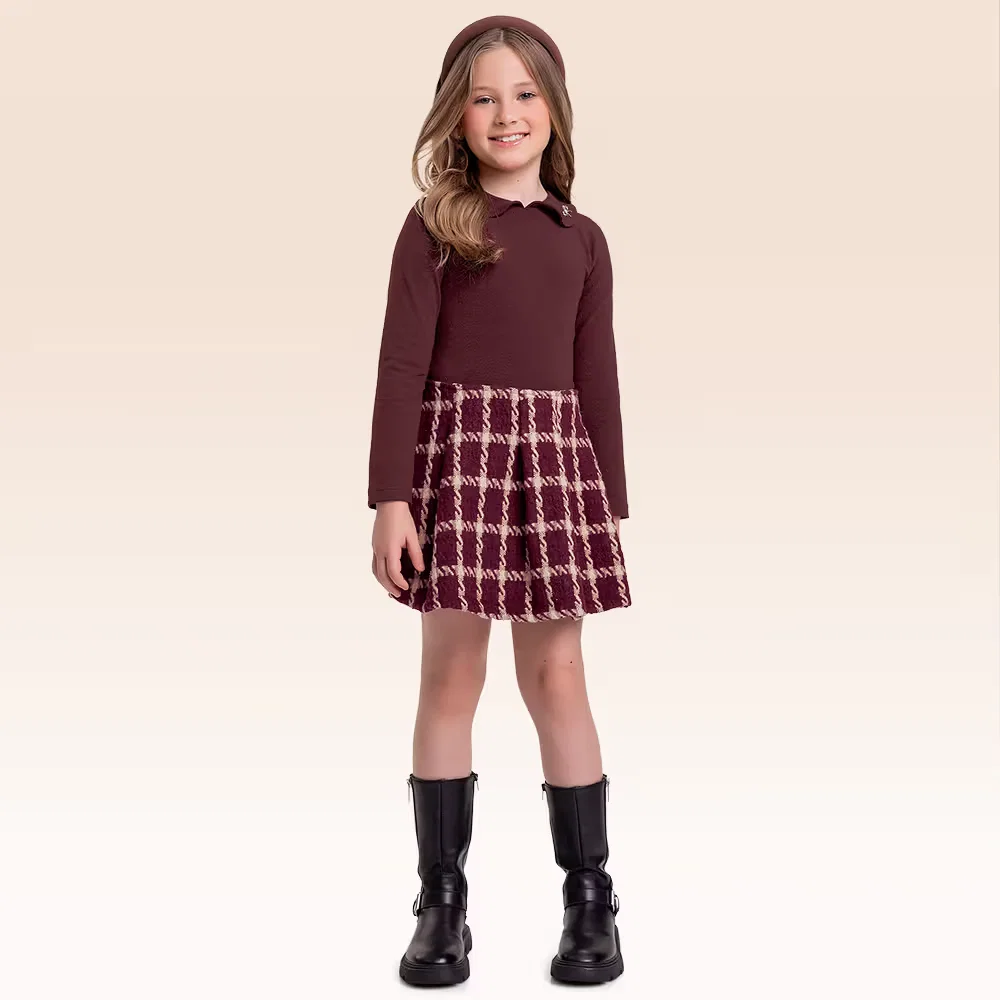 Conjunto blusa manga longa e shorts saia — imagem 1