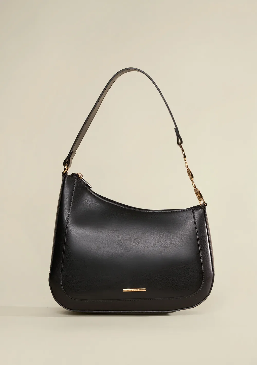 Bolsa Hobo Alça Corrente Preto