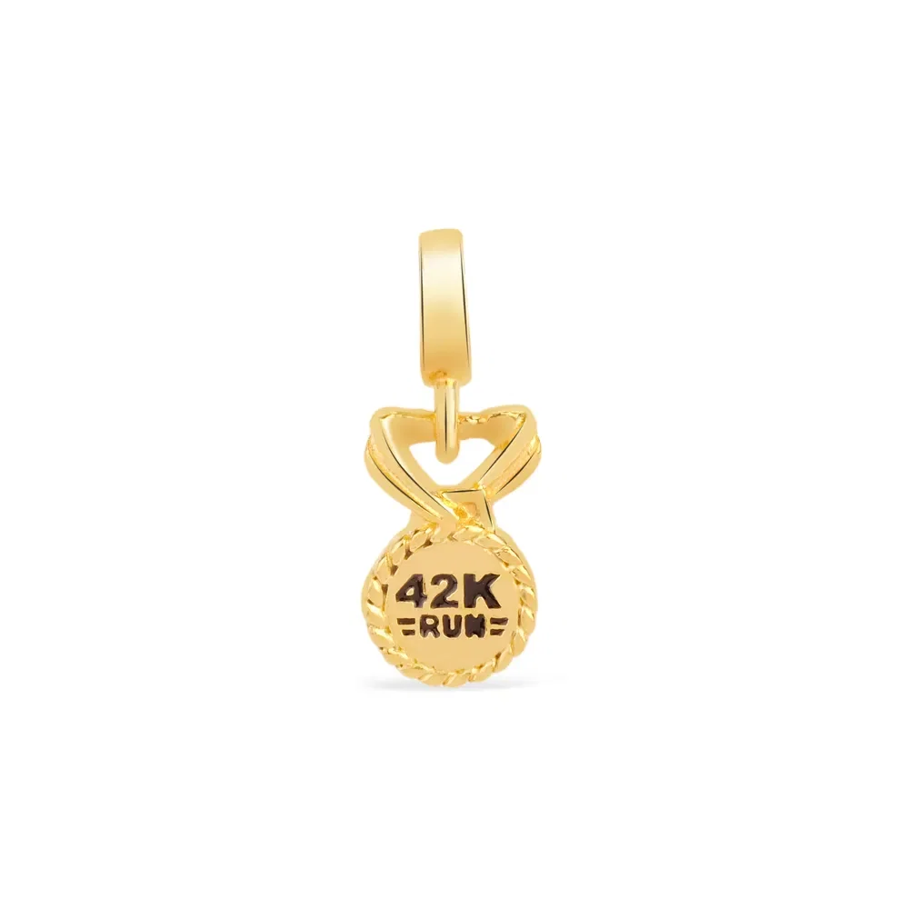 Pingente Life Esporte Medalha 42k Run em Prata 925 com Banho de Ouro Amarelo 18k e Esmalte — imagem 1
