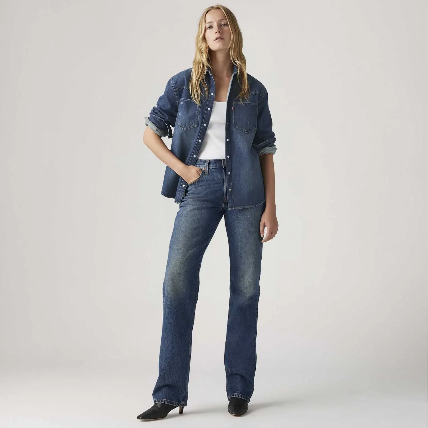 Calça Jeans Levi's® 501® '90s Lavagem Média — imagem 1