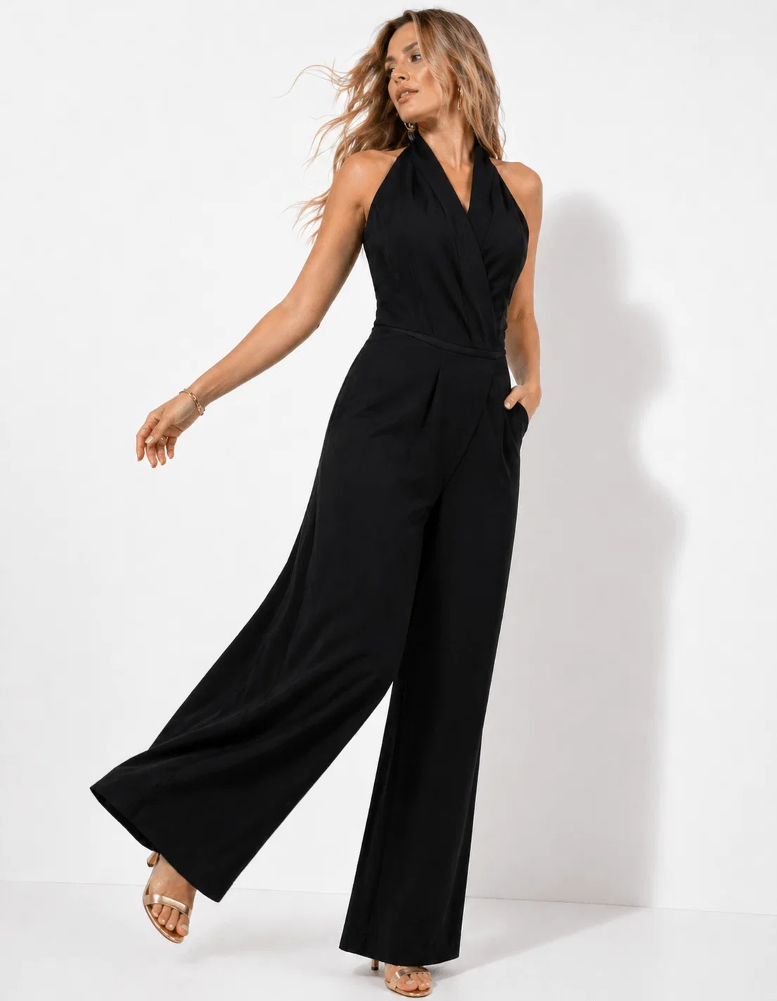 Macacão Pantalona Transpassado - Preto