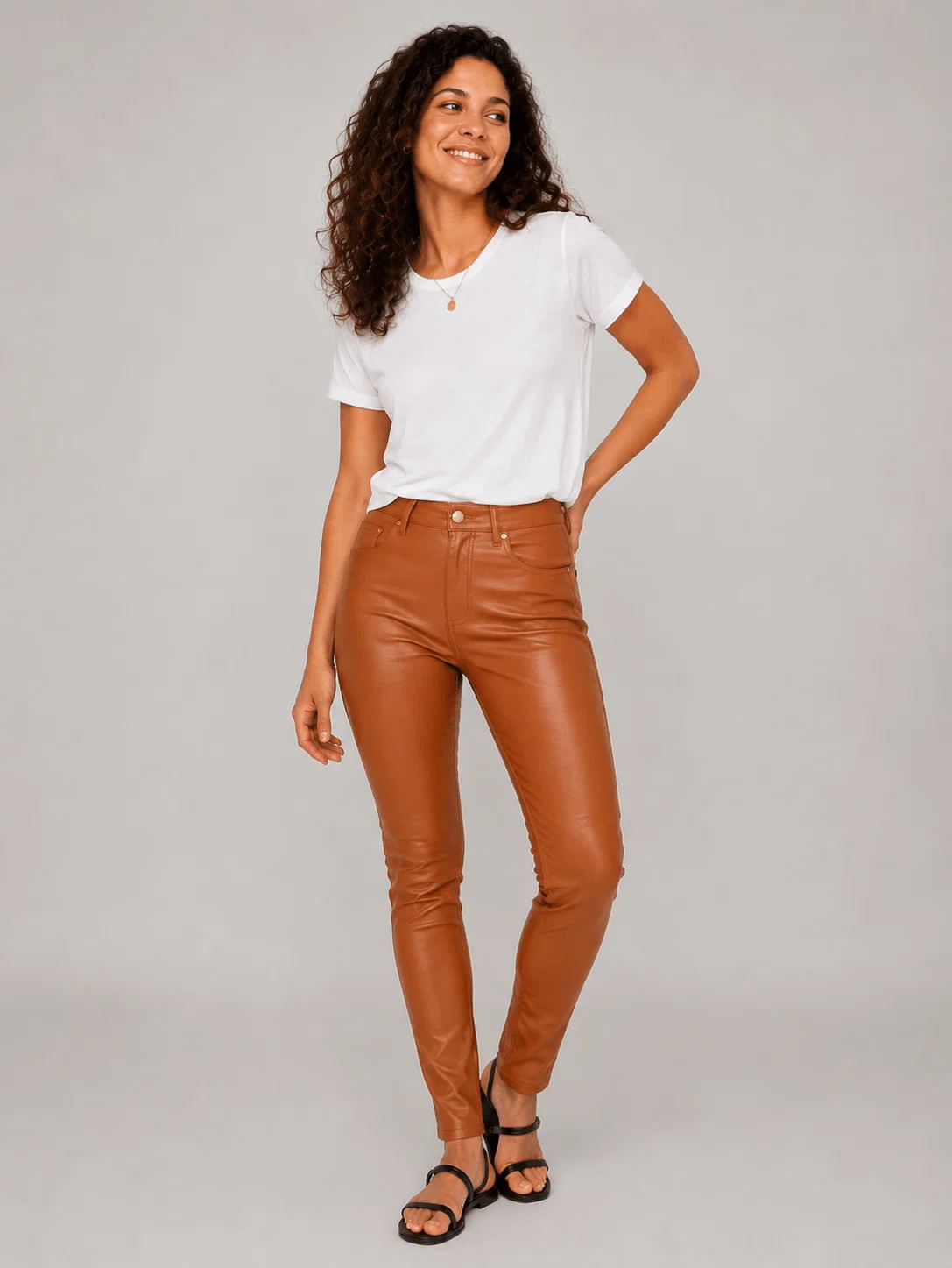 Calça Skinny Resinada - Caramelo — imagem 1