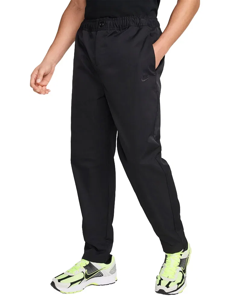 Calça Nike Club Woven Taper Masculina — imagem 1