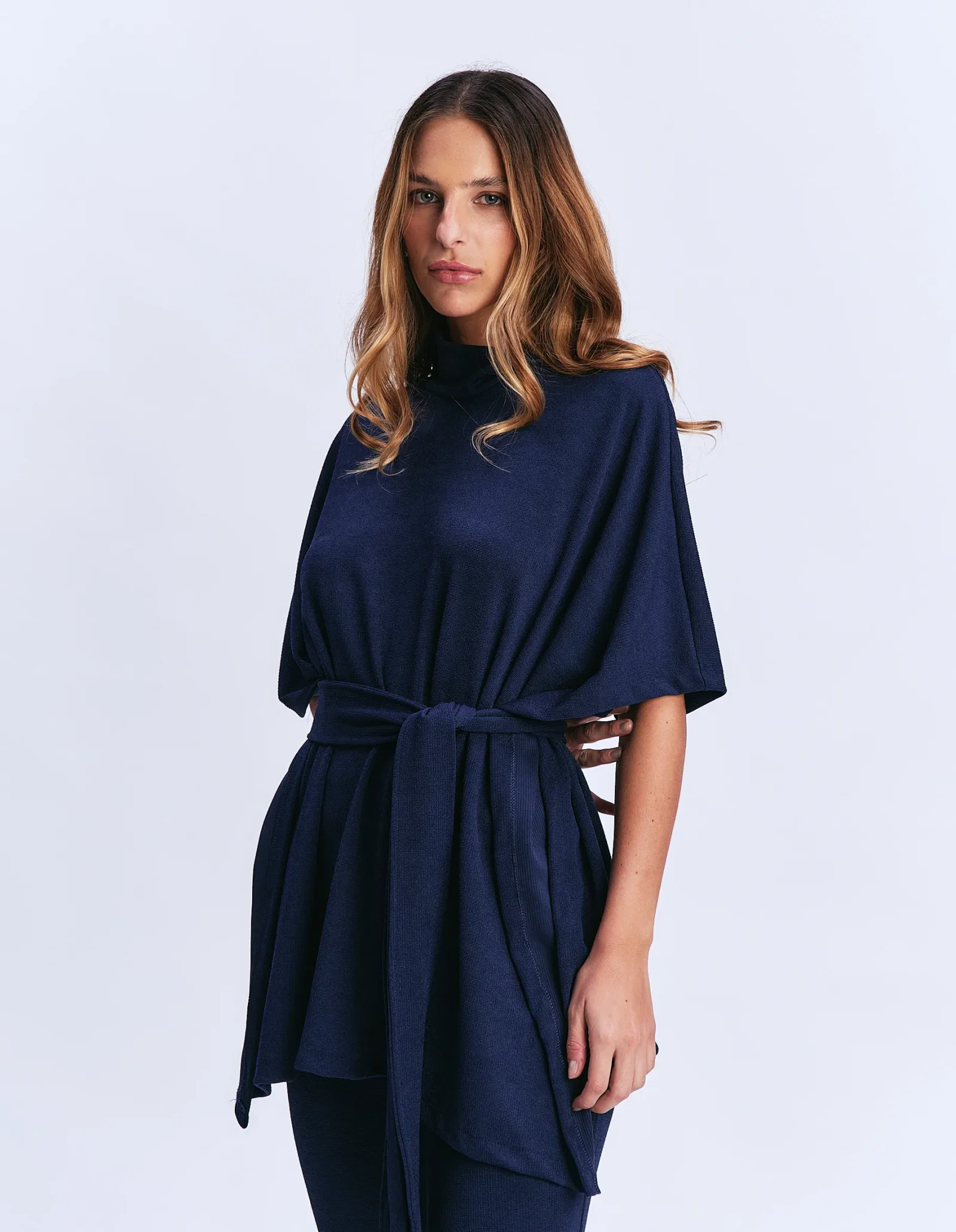 Poncho Amplo Faixa Amarração - Azul Marinho — imagem 1