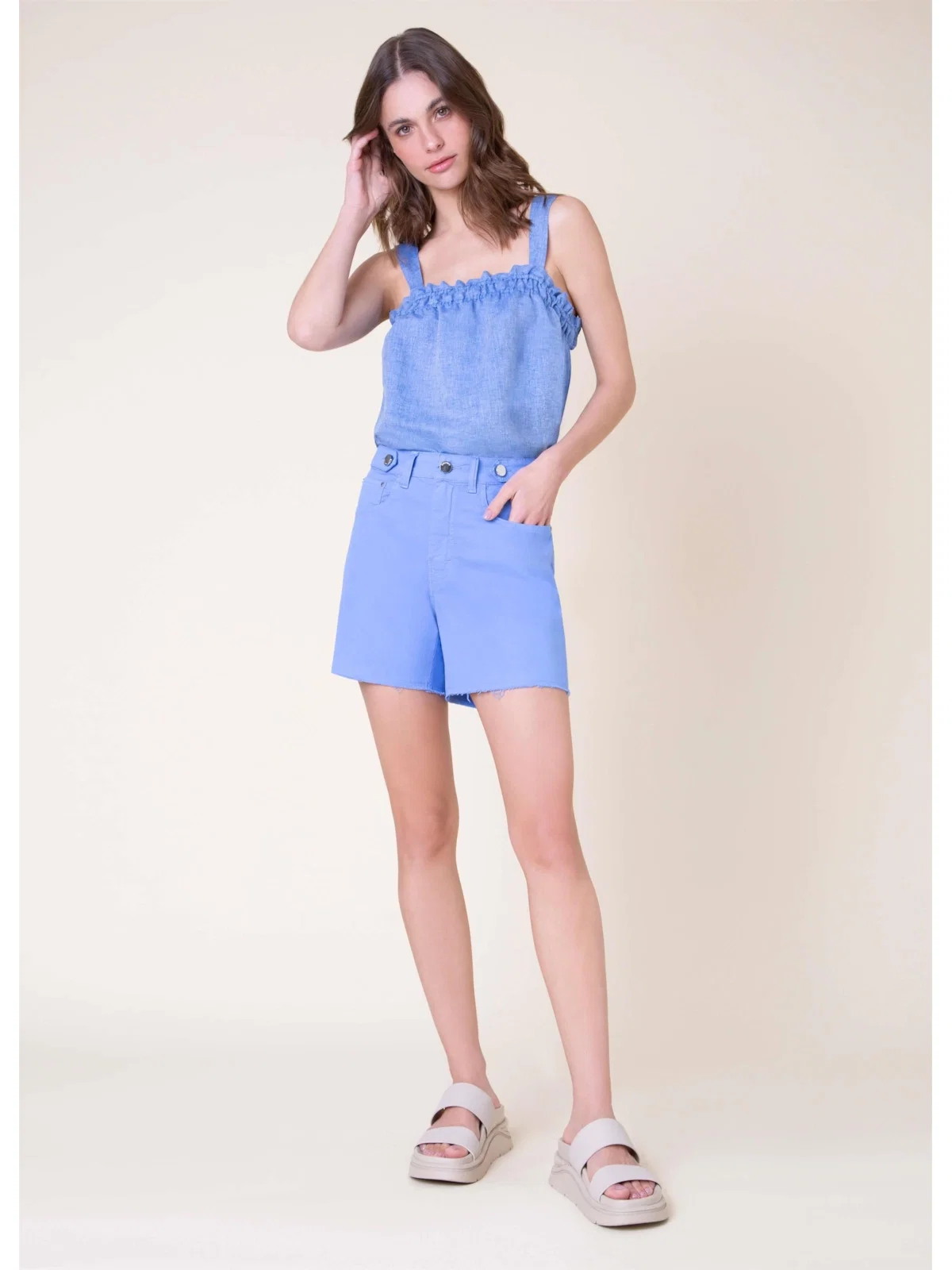 Bermuda Color Canvas Chloe Azul Bic — imagem 1