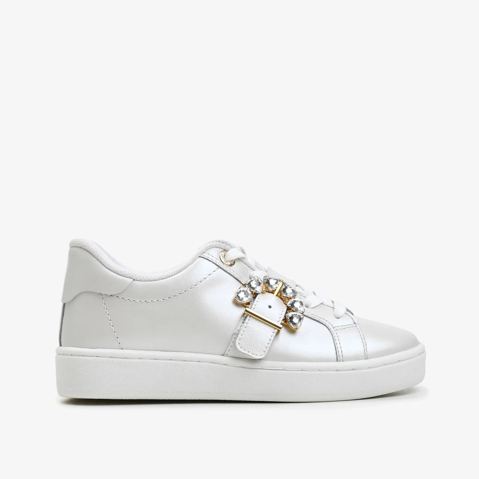 Tênis Branco Say Yes Fivela Pedraria Couro Acetinado