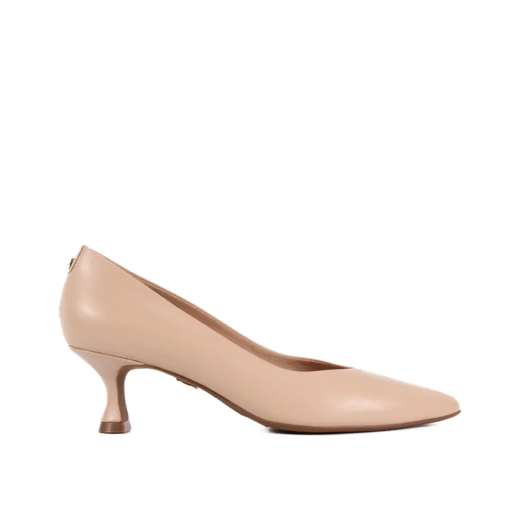 Scarpin Nude Aveia Salto Fino Couro — imagem 1