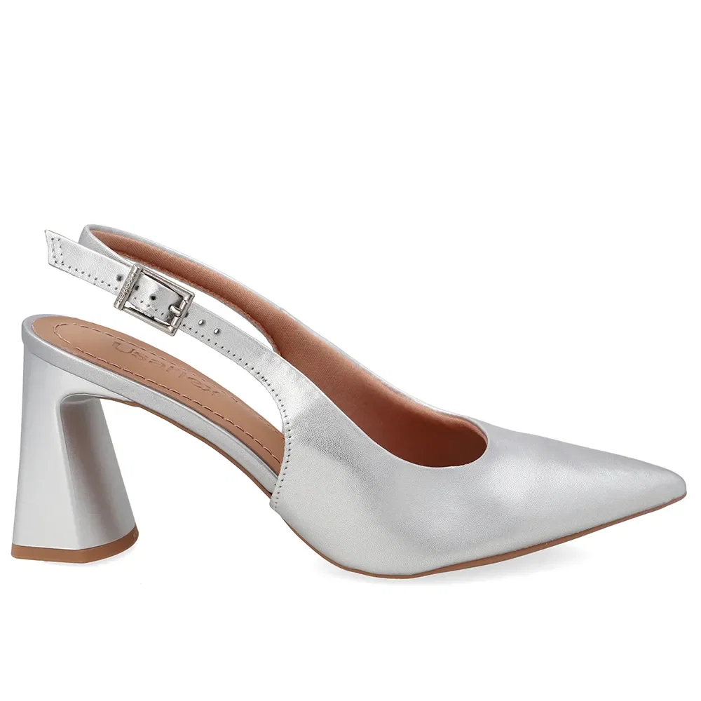 Slingback Em Couro Prata Bico Fino Clássico
