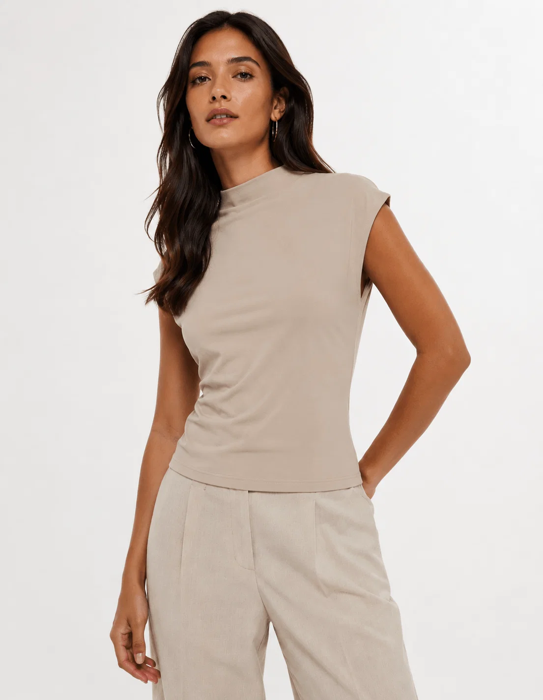 Blusa Manga Curta Gola Alta - Bege