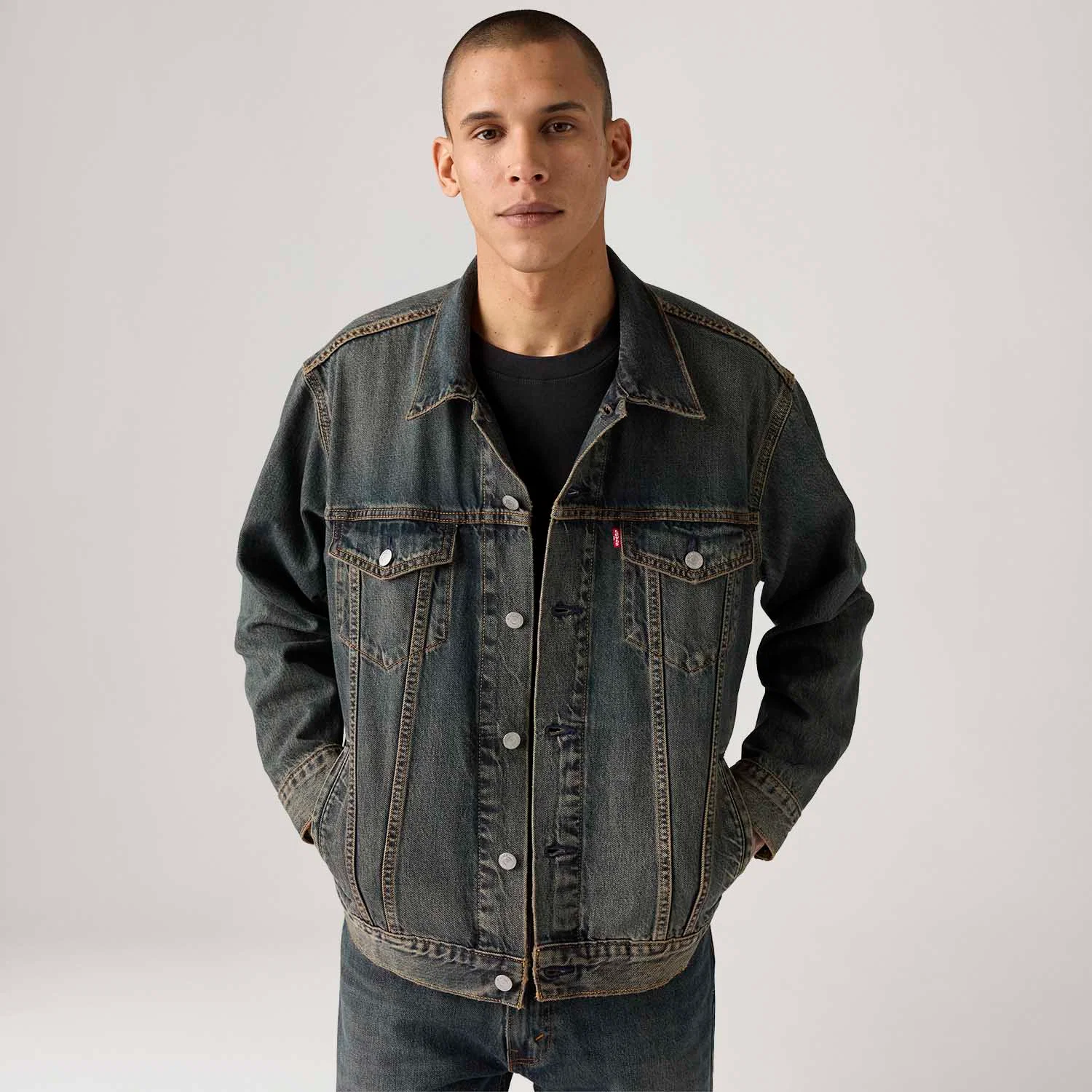 Jaqueta Jeans Levi's® Trucker Relaxed Lavagem Escura — imagem 1