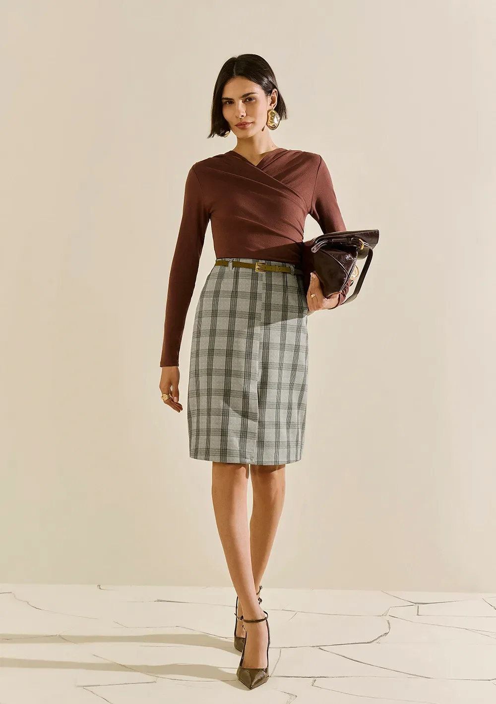 Blusa Morena Rosa Ajustada Decote V Manga Longa Padrão Marrom