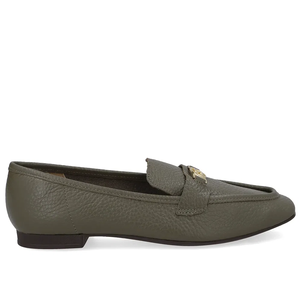 Loafer Couro Verde Enfeite Monograma
