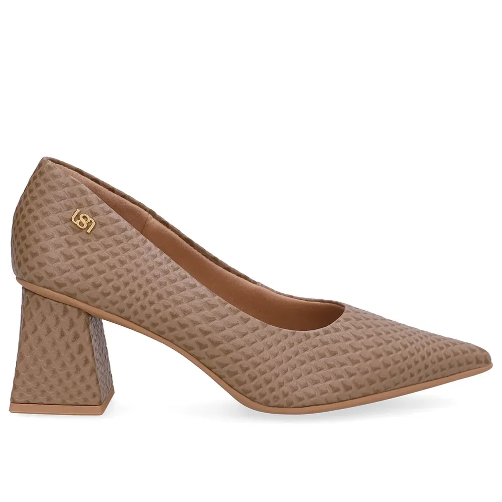 Scarpin Marrom Bico Fino Couro
