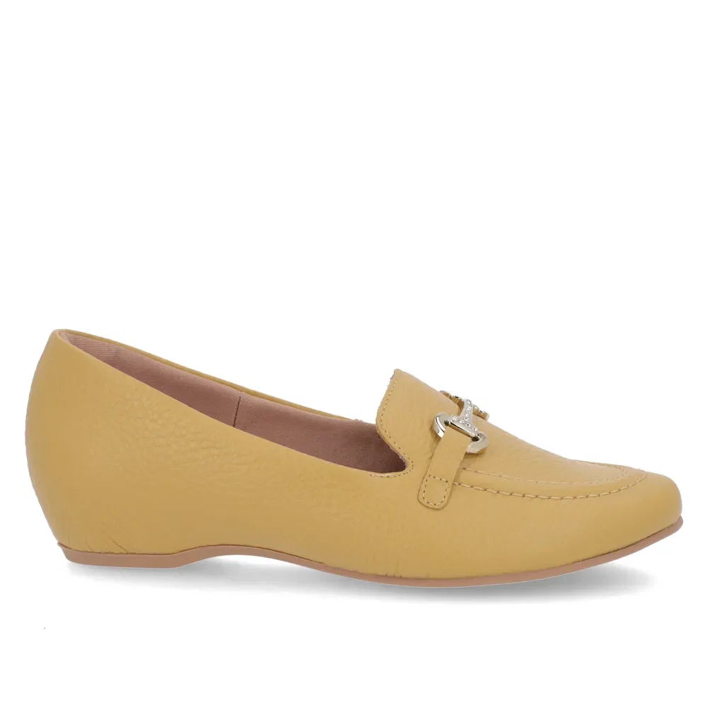 Loafer Amarelo Mel Couro Salto Embutido — imagem 1