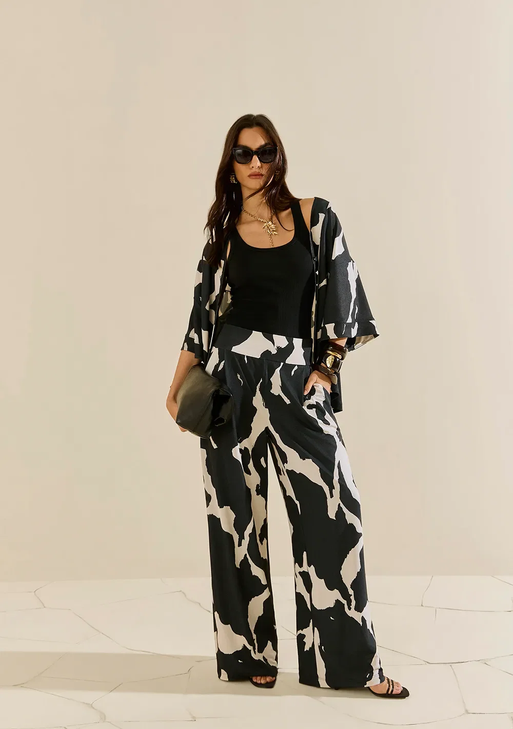 Calça Morena Rosa Pantalona Alta Preto — imagem 1