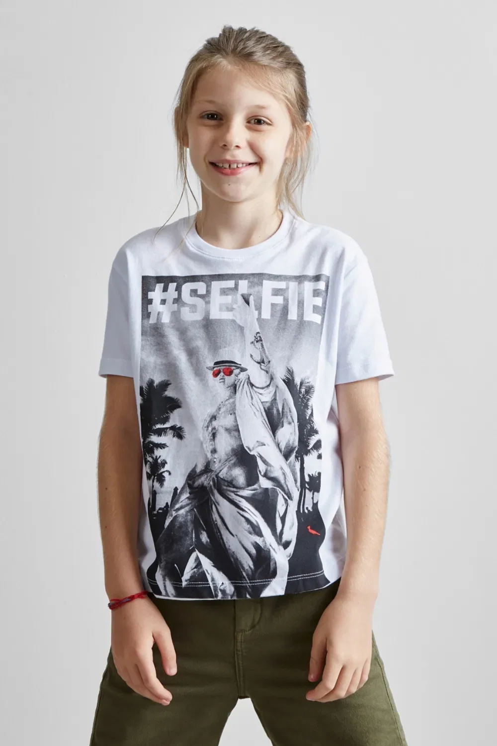 Camiseta RESERVA MINI Estampa Mini Selfie — imagem 1