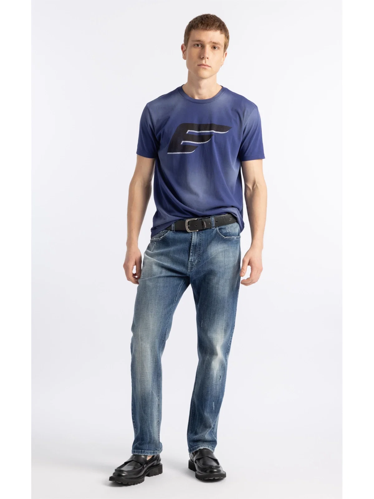 Calça Jeans Stretch Skinny Lav. Médio C/ Tie Dye e Puídos — imagem 1
