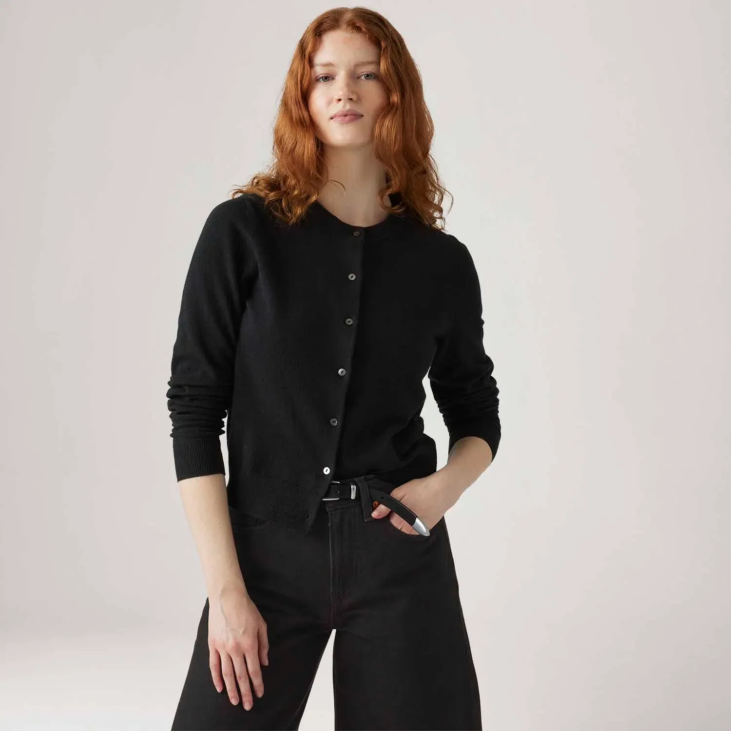 Cardigã Levi's® Tara Crewneck Preto — imagem 1