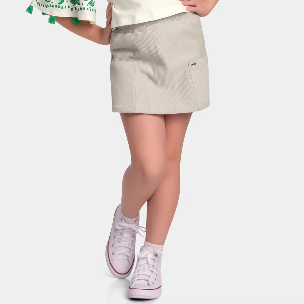 Short-saia com bolso