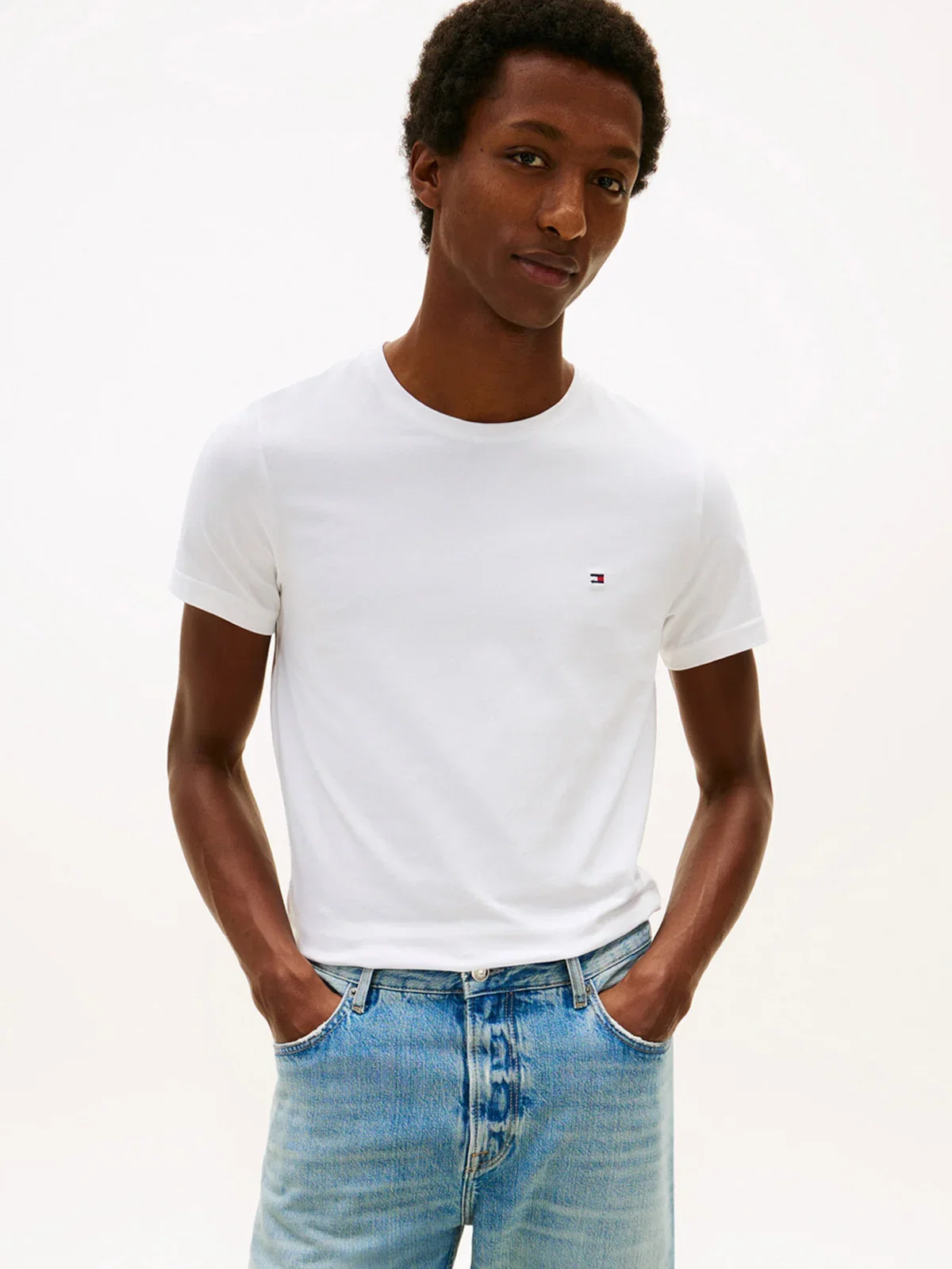 Camiseta Clássica Gola C Slim