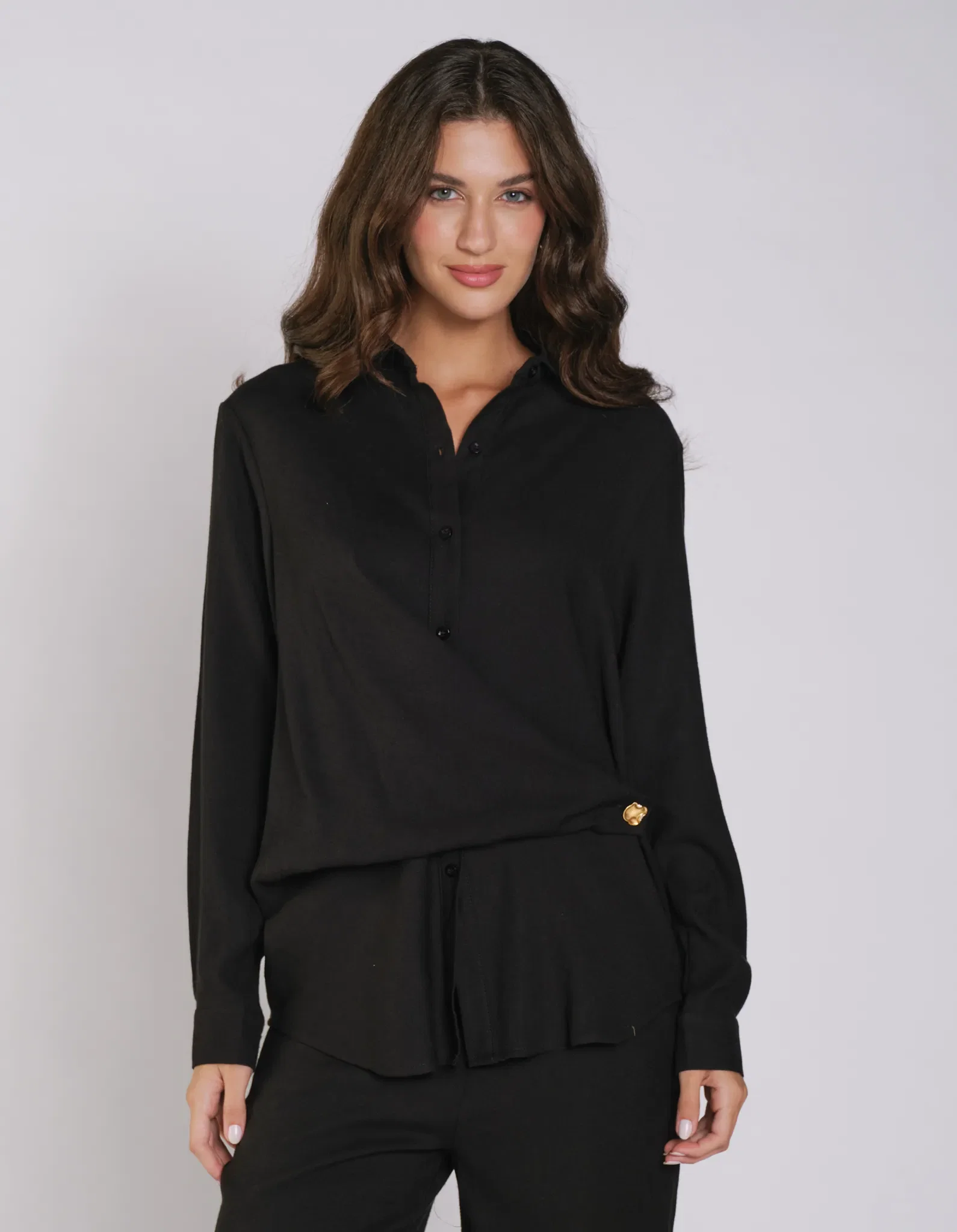 Blusa Manga Longa Detalhe Transpassado - Preto — imagem 1