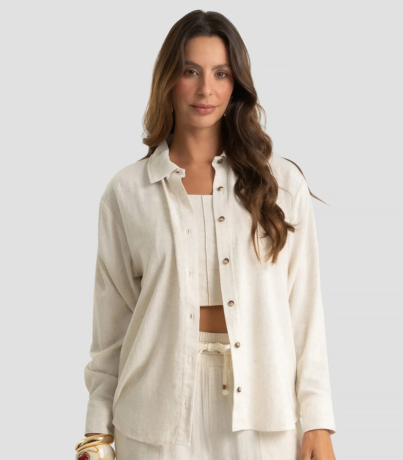 Camisa Feminina Manga Longa Em Linho Strong Dianna Bege