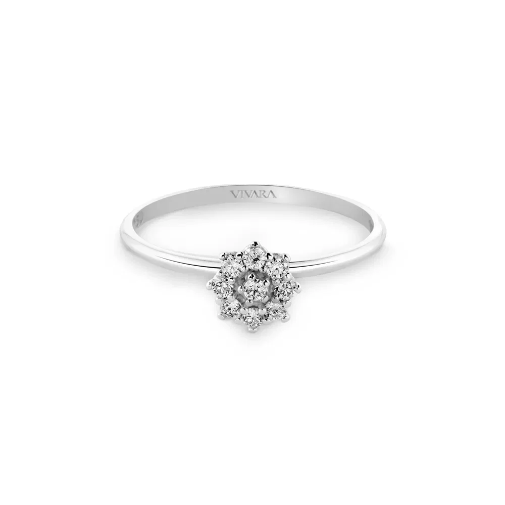 Anel Pavê em Ouro Branco 18k com Diamantes