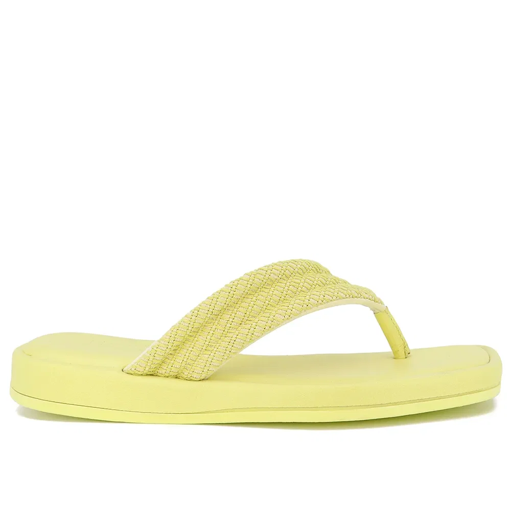 Chinelo Salto Rasteiro Tecido Amarelo — imagem 1