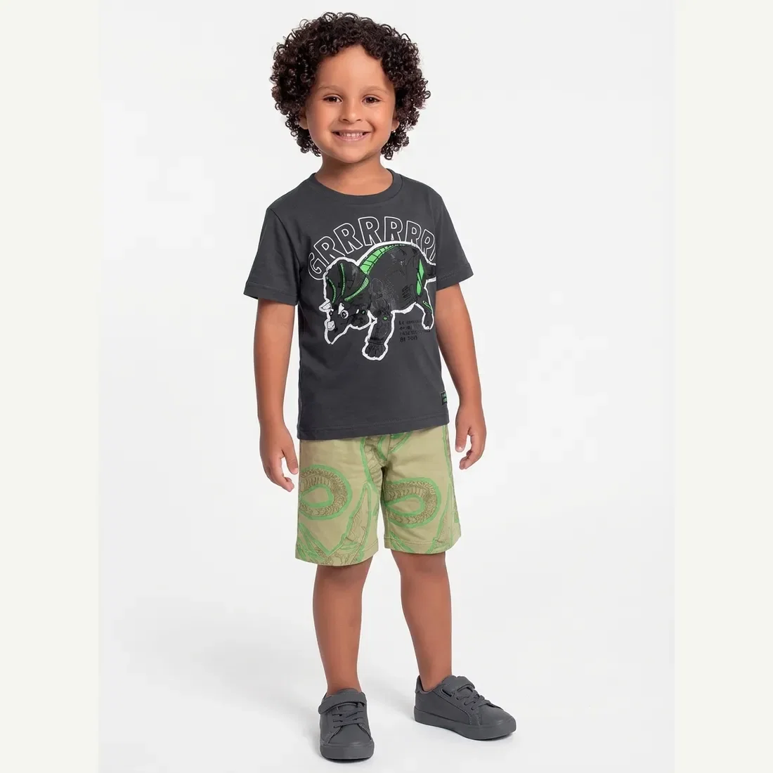 Conjunto camiseta e bermuda em moletinho de dinossauro