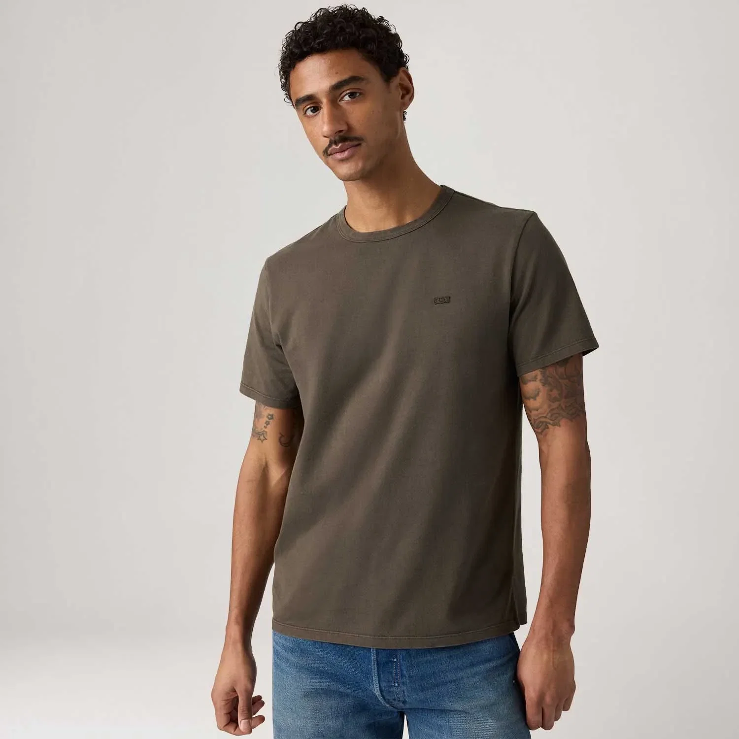 Camiseta Levi's® Original Tee Marrom Manga Curta — imagem 1
