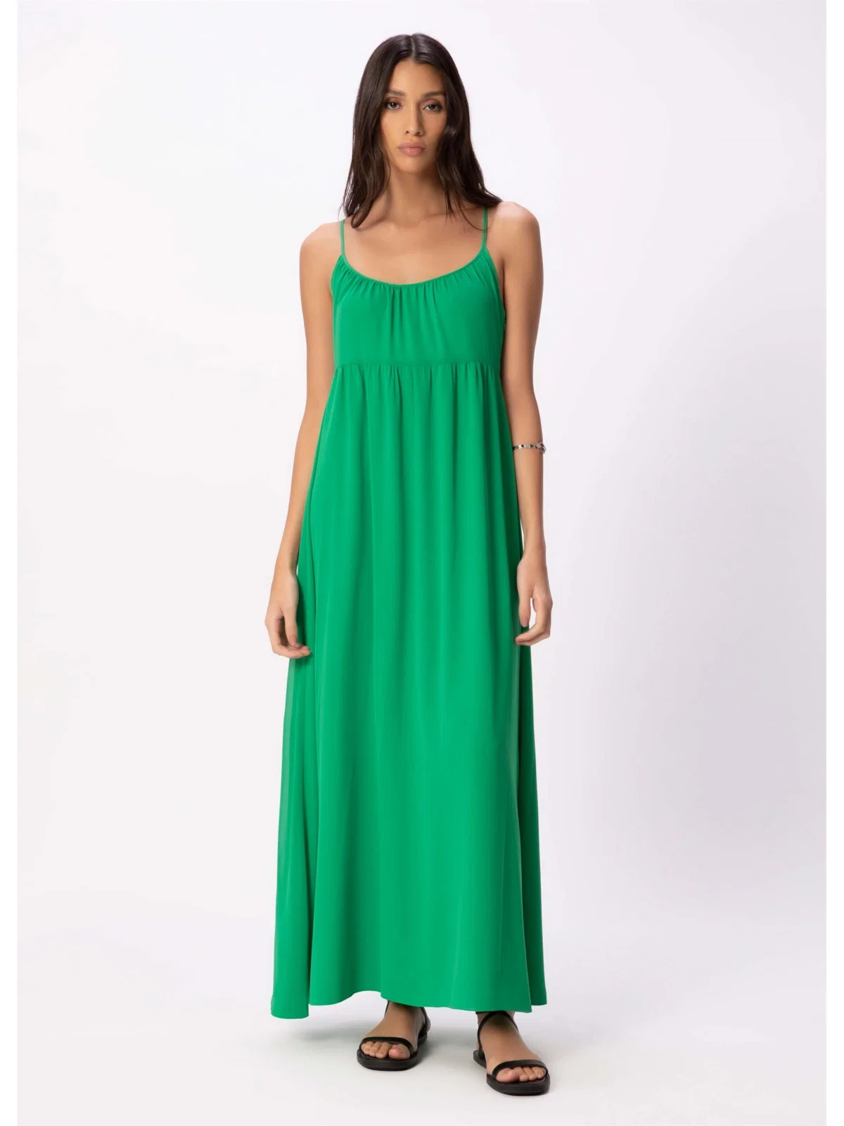 Vestido Chiffon Light Verde Bandeira