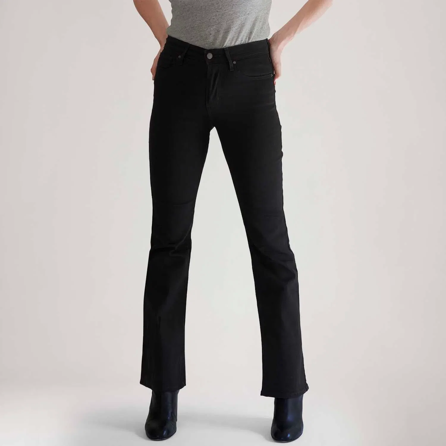Calça Jeans Levi's® 725 High Rise Bootcut® Lavagem Escura — imagem 1