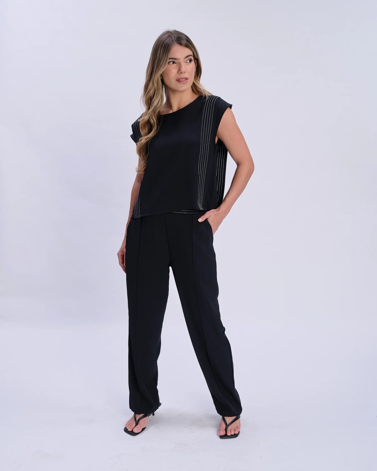 Calça Pantalona Cós Pespontos - Preto — imagem 1