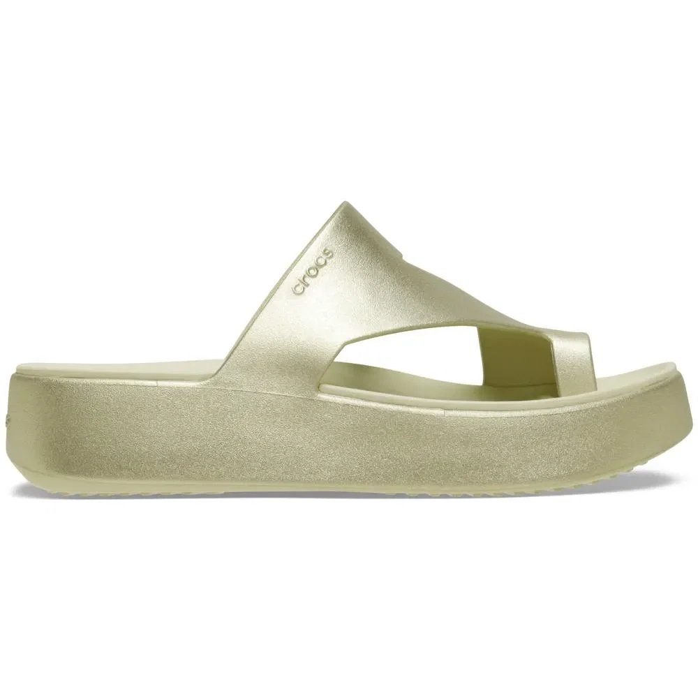 Getaway Metallic Platform Toe Loop Sandal