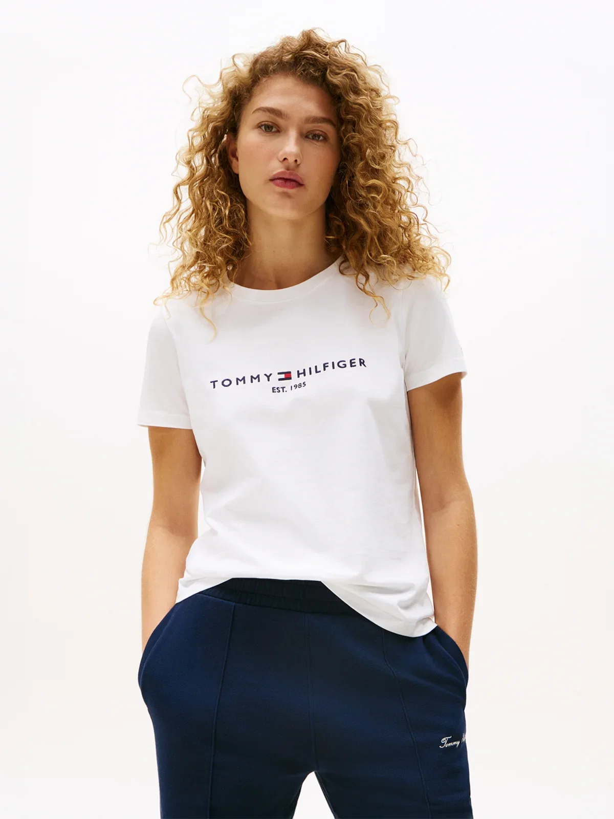 Camiseta TOMMY HILFIGER Clássica Gola C — imagem 1