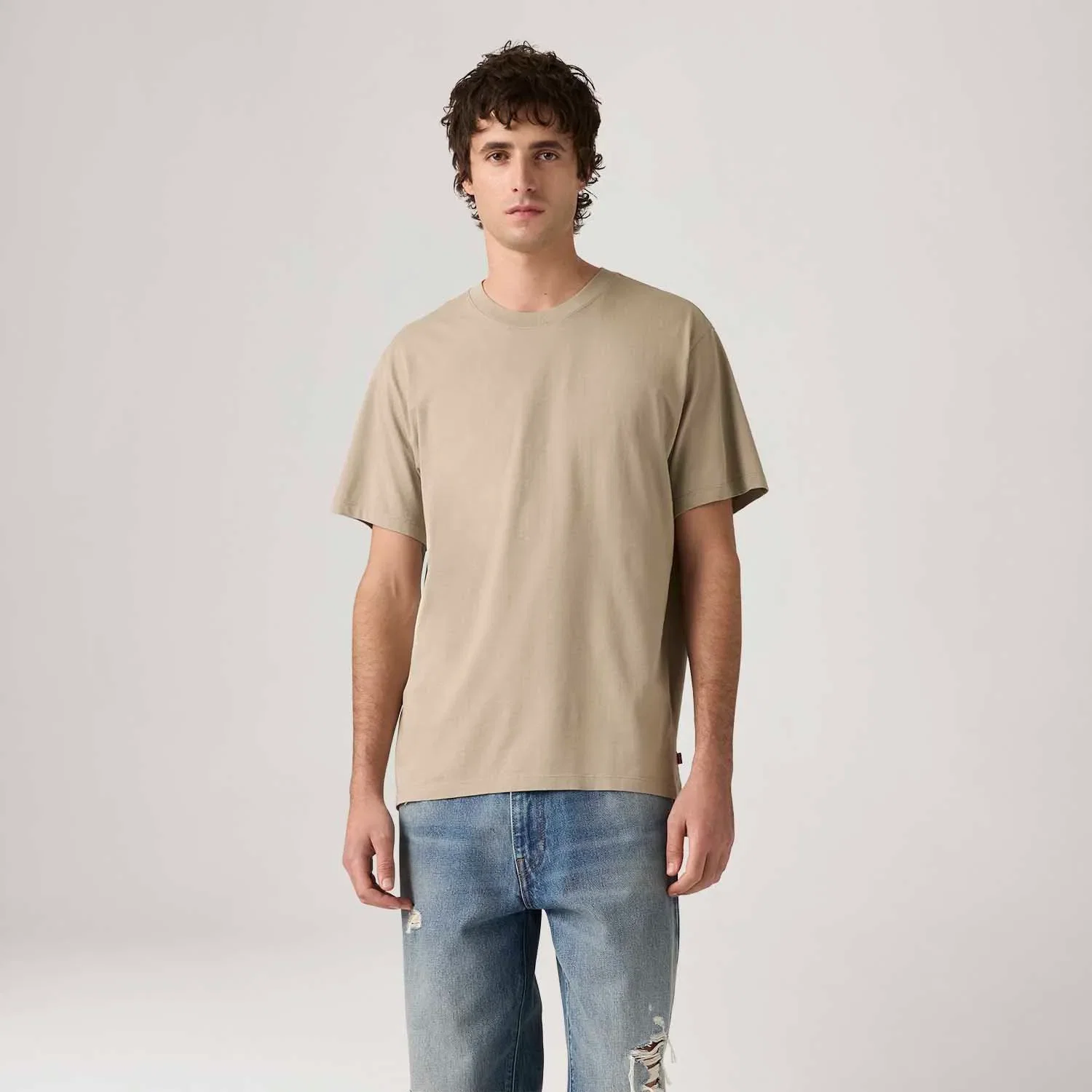 Camiseta Levi's® Essential Tee Bege Manga Curta — imagem 1