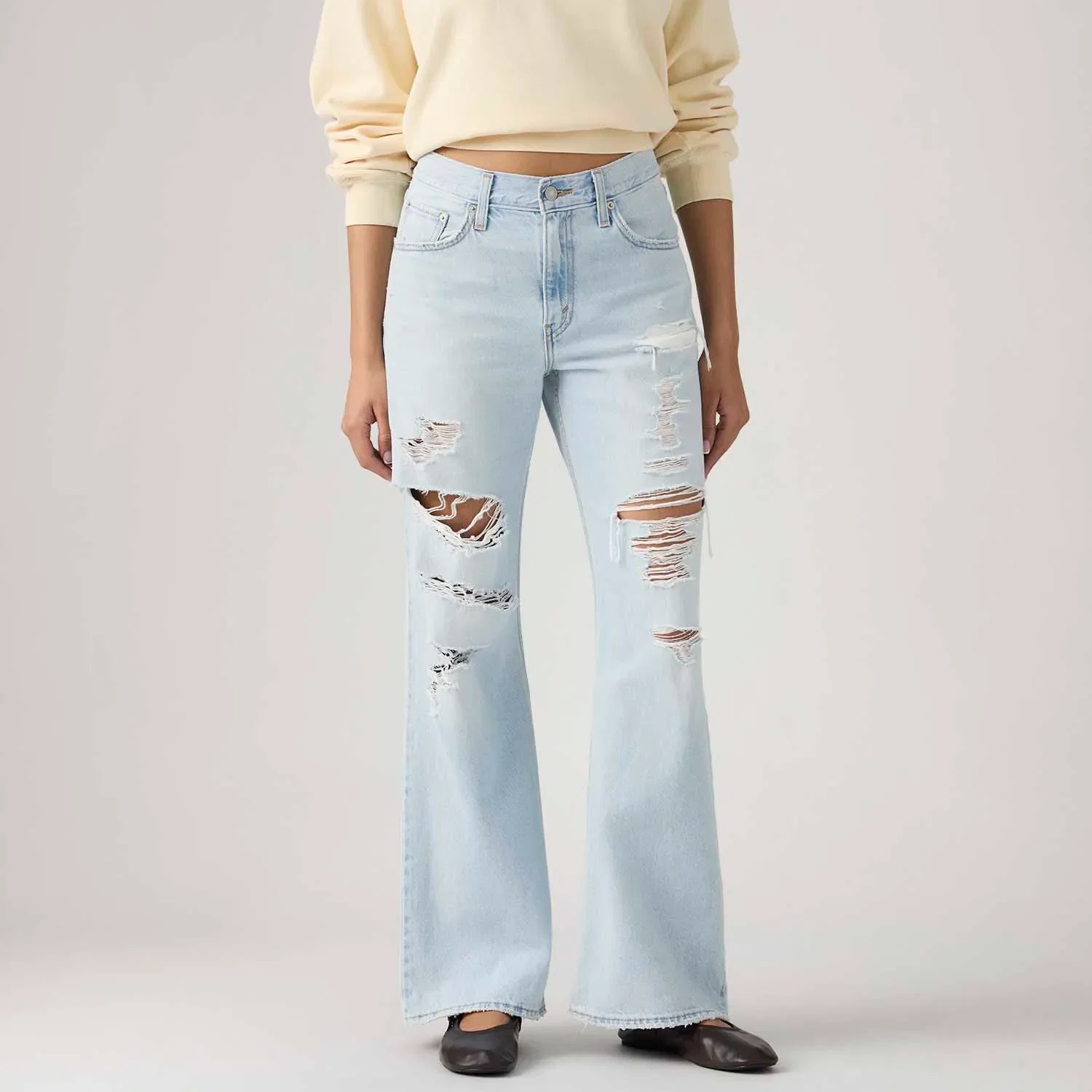 Calça Jeans Levi's® Loose Boot Lavagem Clara — imagem 1
