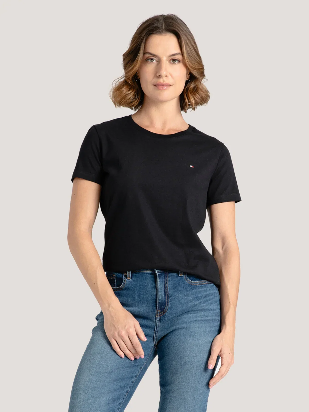 Camiseta TOMMY HILFIGER Clássica Gola C — imagem 1