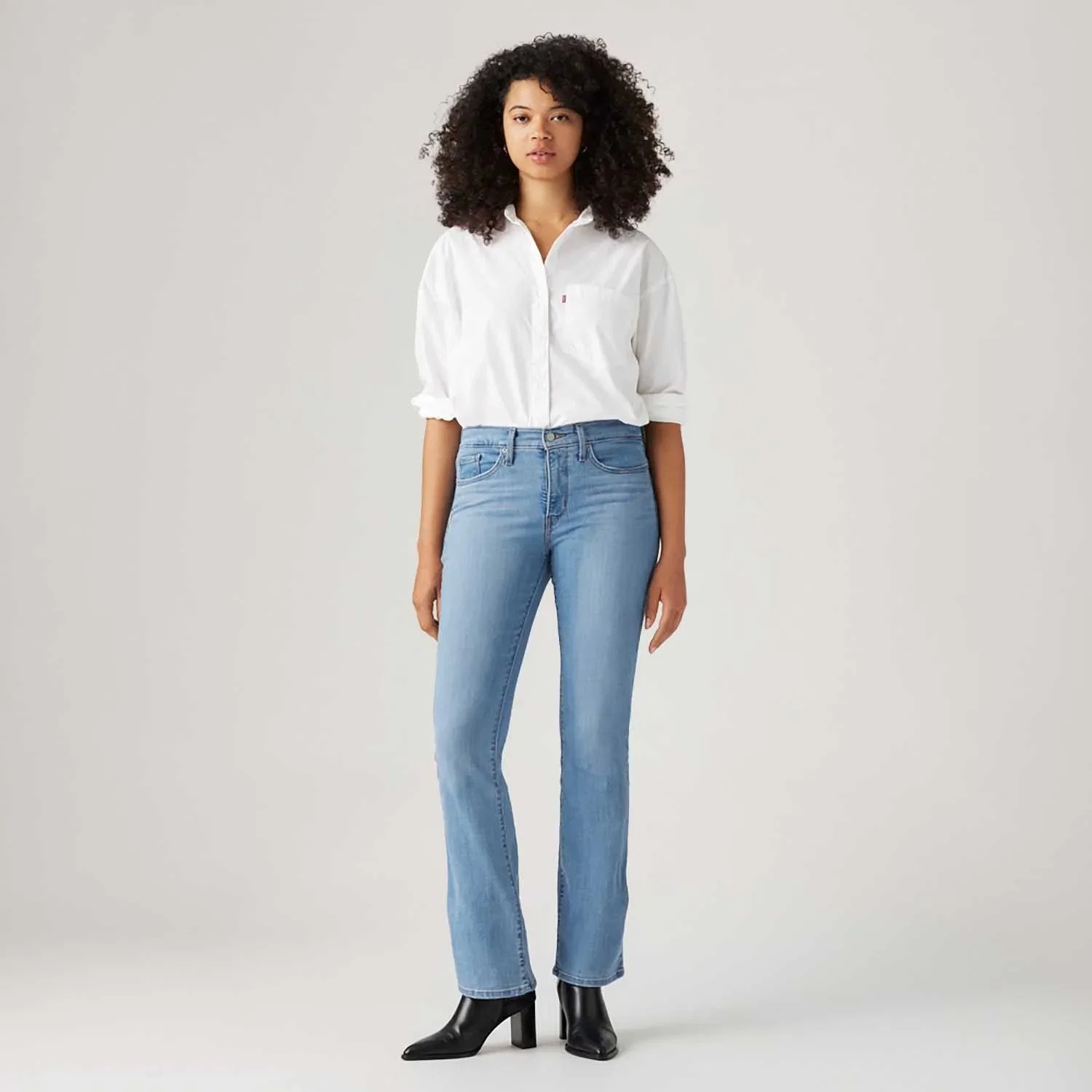 Calça Jeans Levi’s® 315® Shaping Bootcut Lavagem Clara