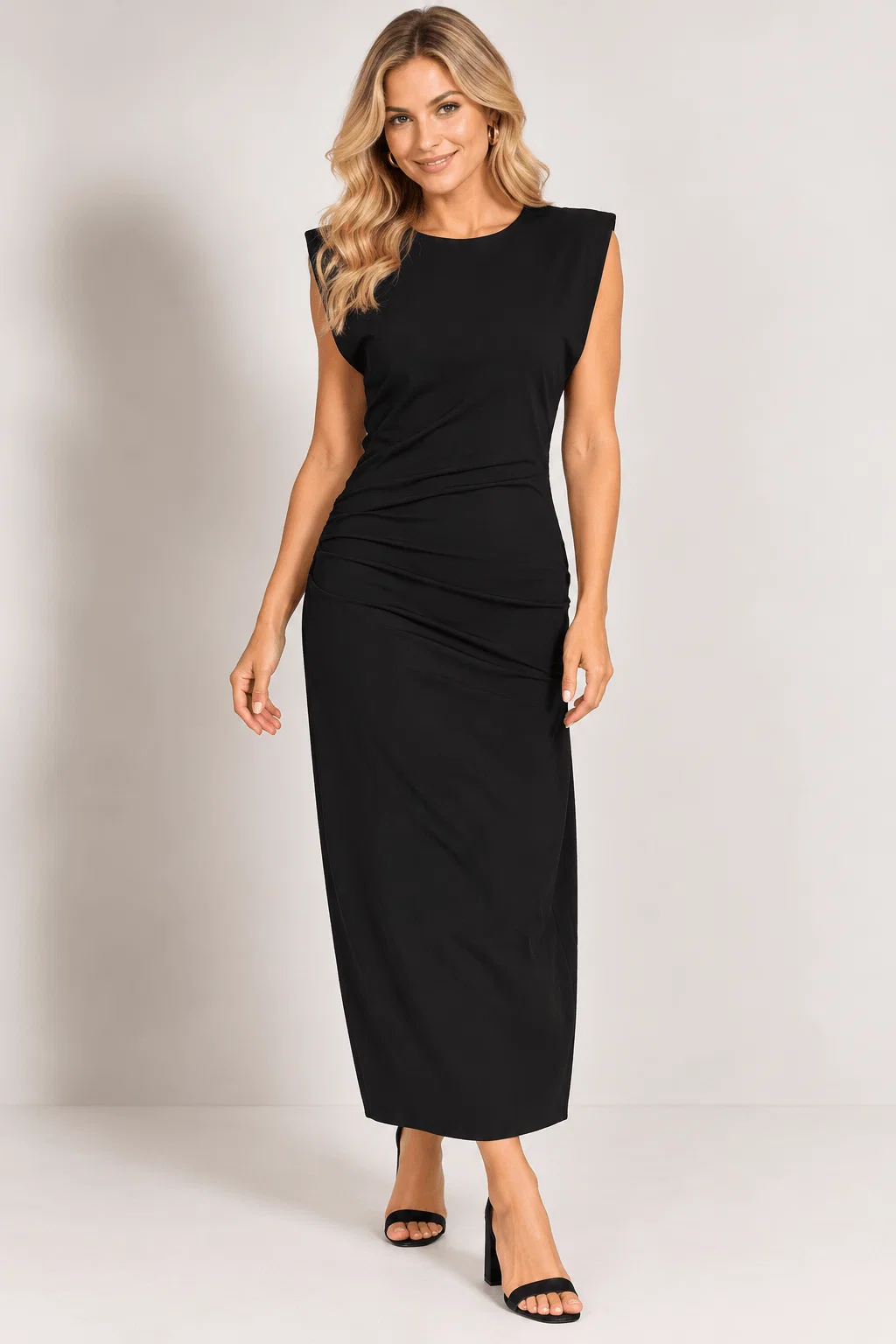 Vestido Midi Fendas Detalhe Pregas - Preto