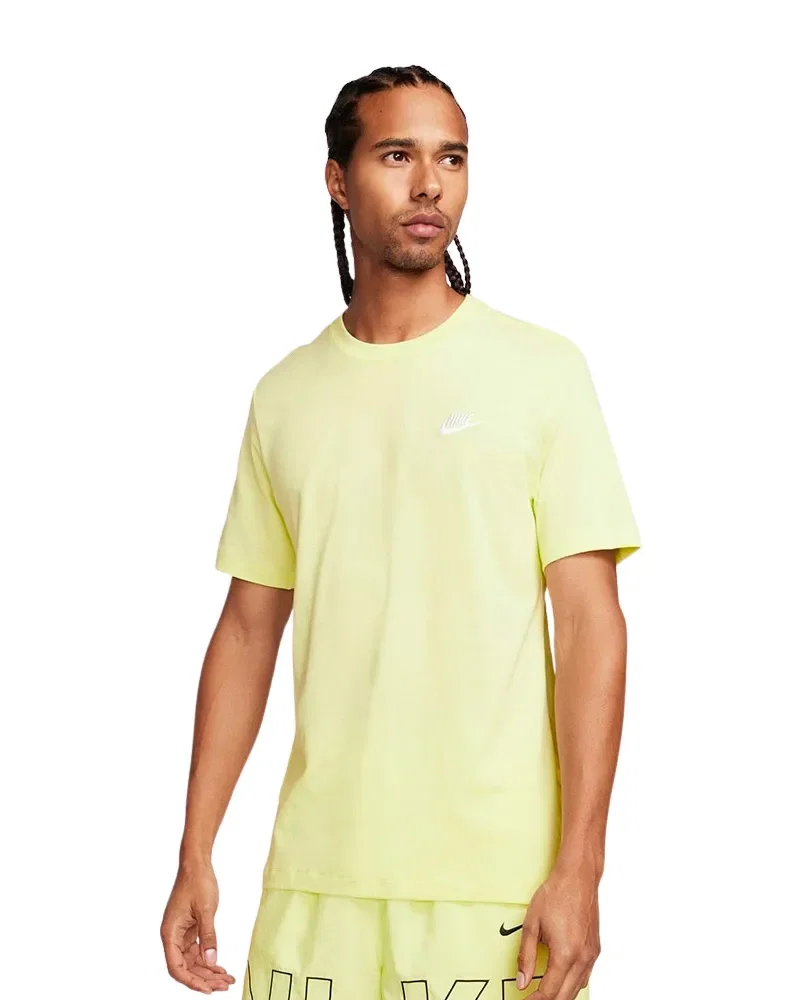 Camiseta Nike Sportswear Club Masculina — imagem 1